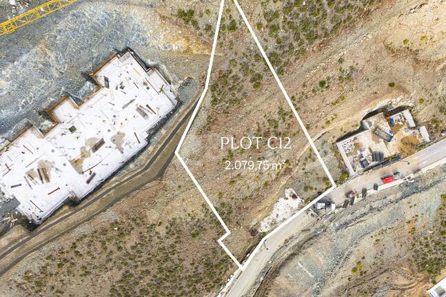 Prime South East-Facing Plot i Real de La Quinta