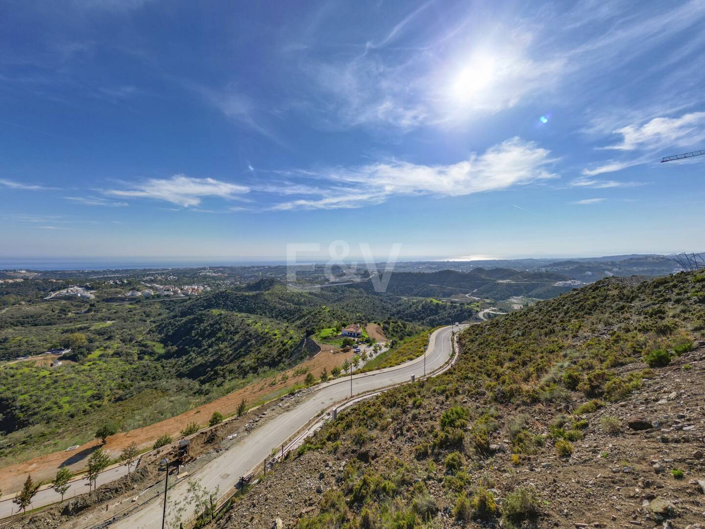 Prime South East-Facing Plot i Real de La Quinta