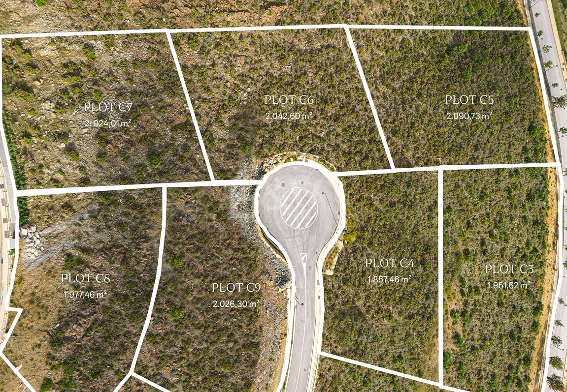 Exklusiv tomt i prestigefylld resort med hisnande utsikt