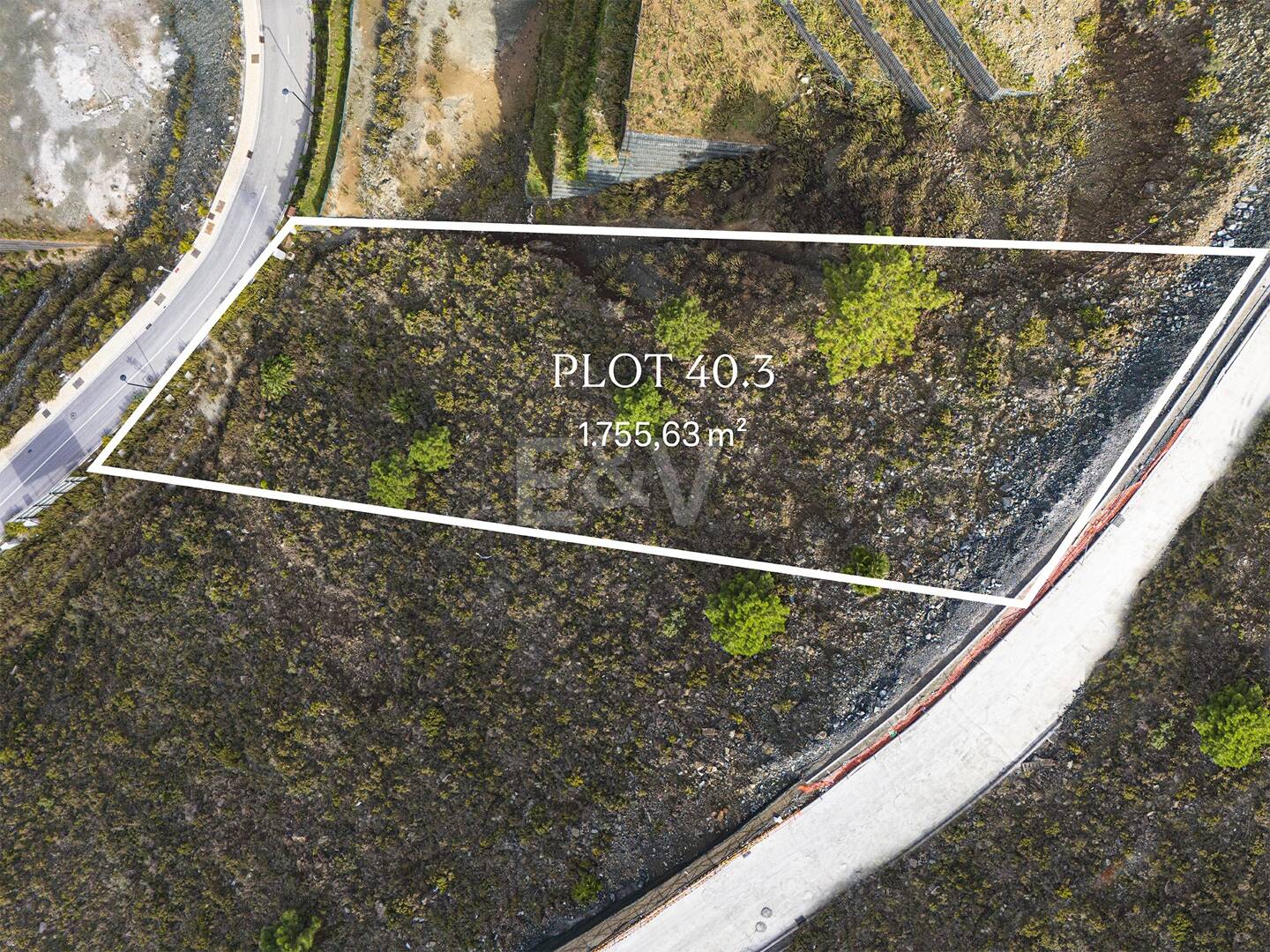 West inför tomt i ny exklusiv resort