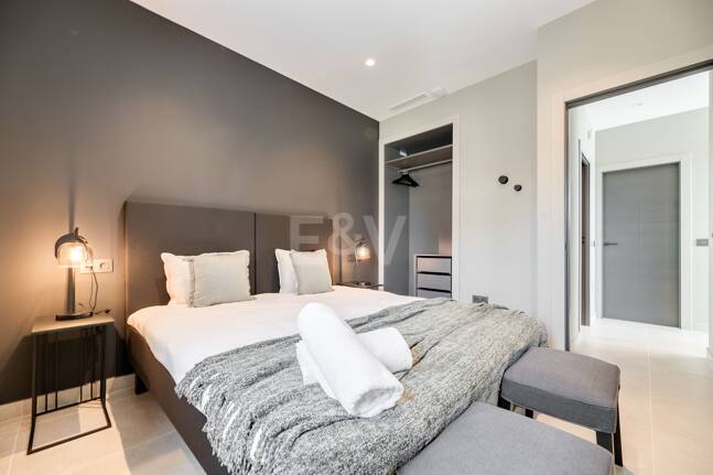 Utsökt modern villa i Marbesa - en stenkast från stranden