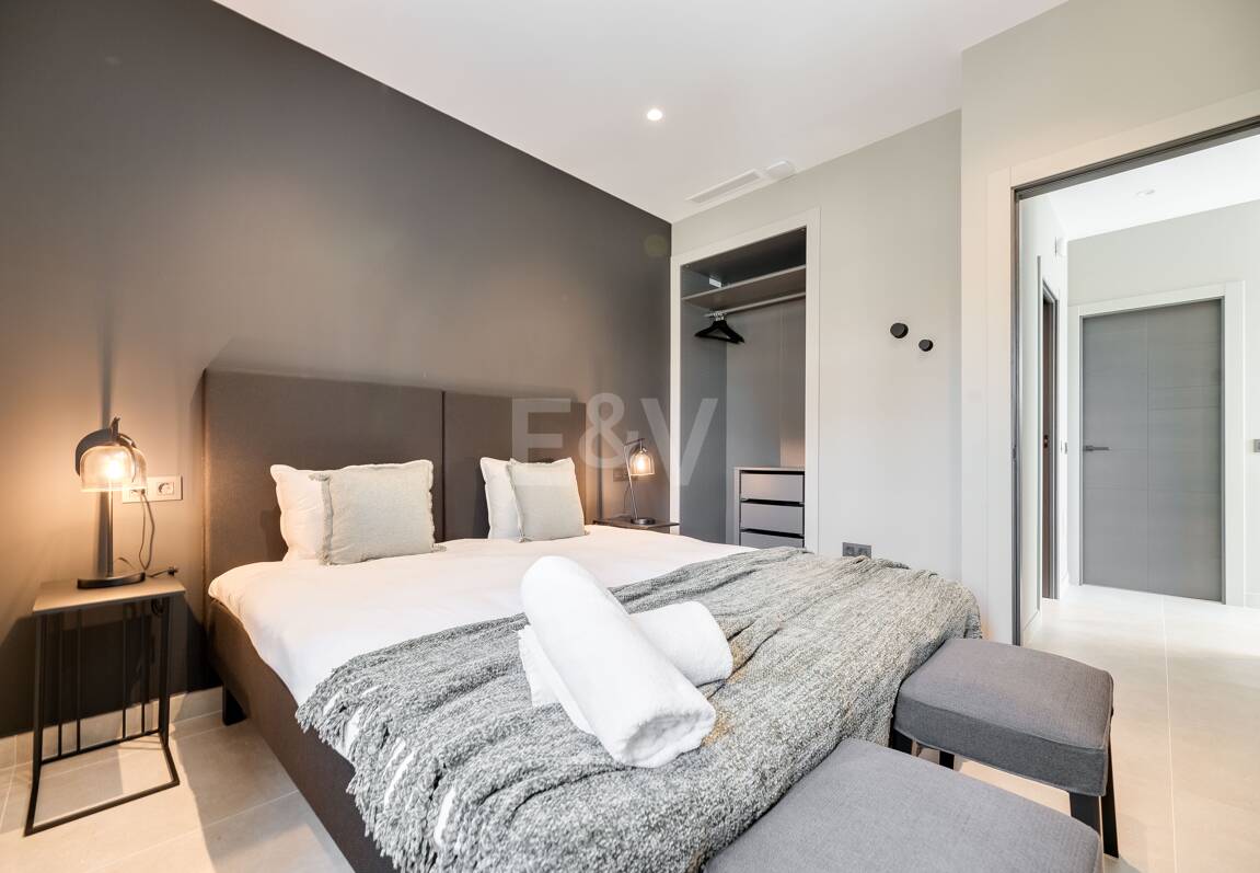 Utsökt modern villa i Marbesa - en stenkast från stranden