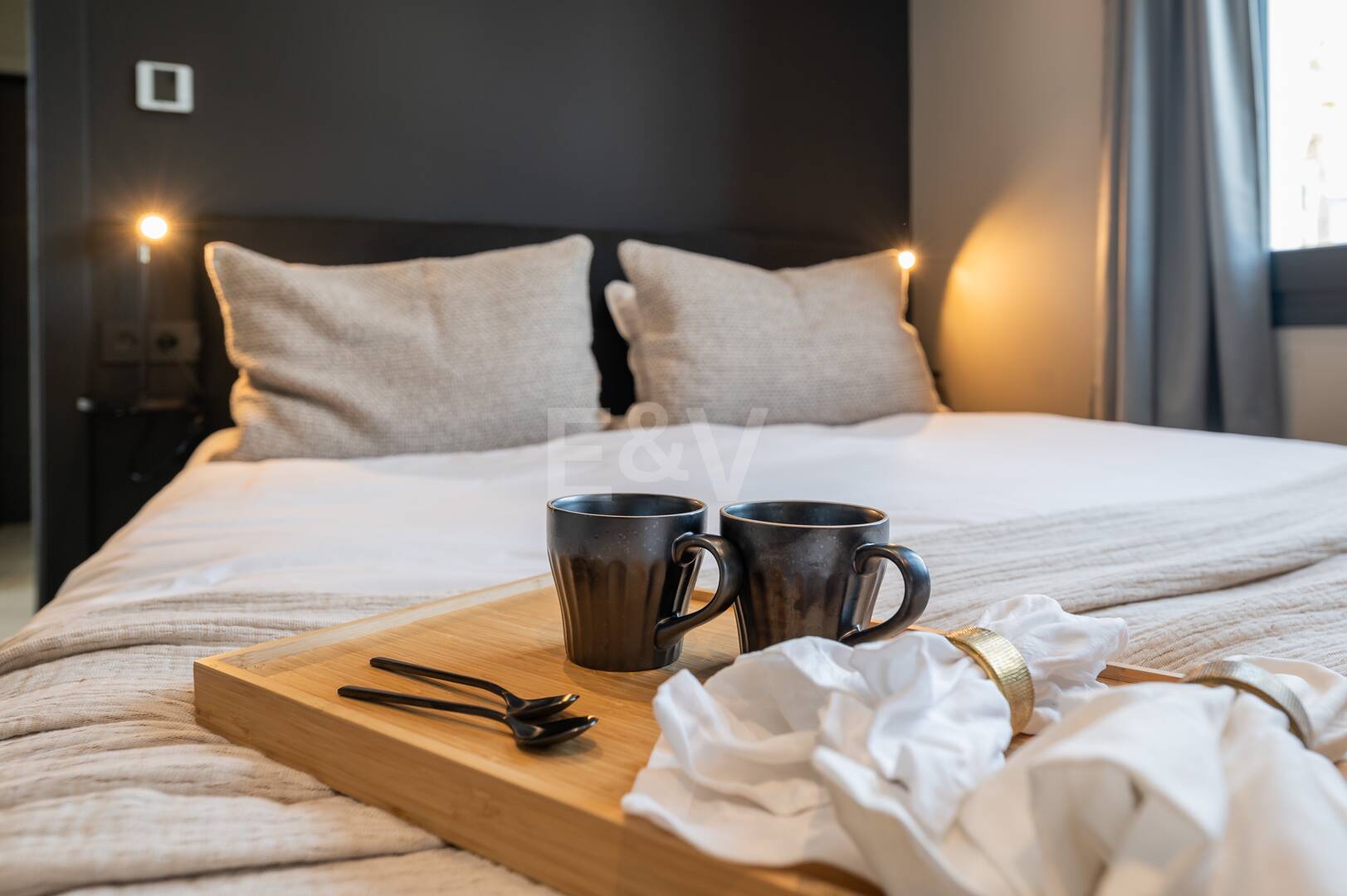 Nowoczesna willa w Marbesa - rzut kamieniami z plaży