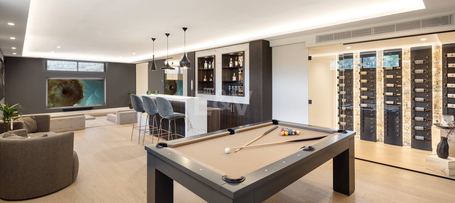 Wybitna willa w Nueva Andalucía z Andaluzjańską Skandynawską Charm