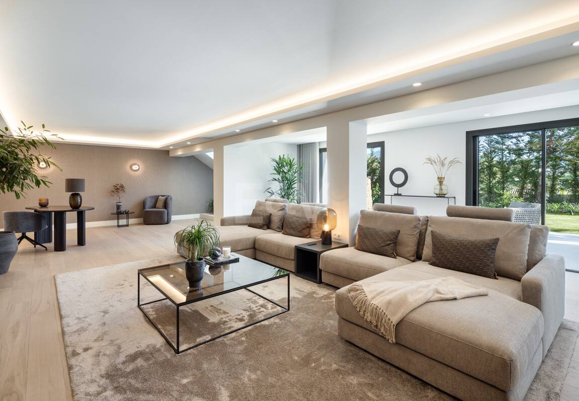 Utsökt Villa i Nueva Andalucía med andalusisk-scandinavian Charm