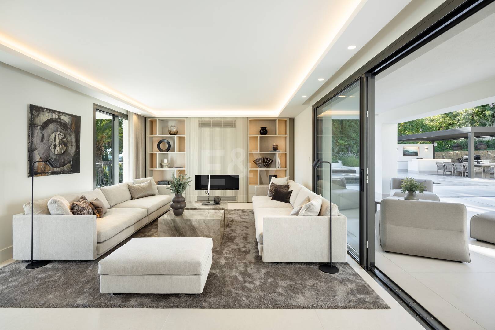 Utsökt Villa i Nueva Andalucía med andalusisk-scandinavian Charm