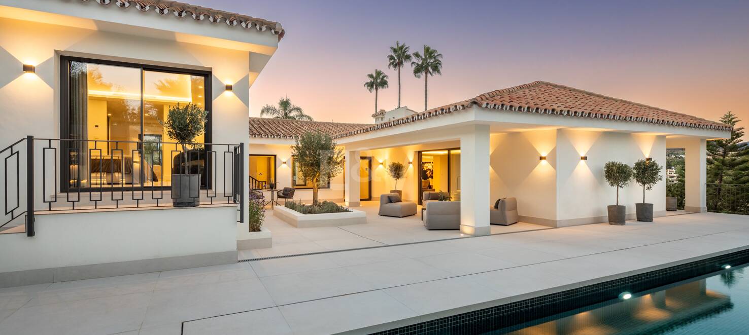 Wybitna willa w Nueva Andalucía z Andaluzjańską Skandynawską Charm