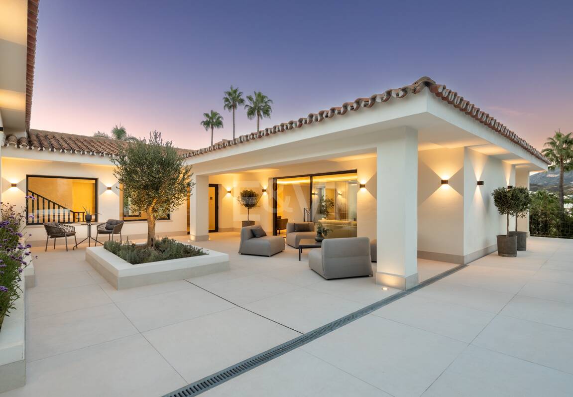 Utsökt Villa i Nueva Andalucía med andalusisk-scandinavian Charm