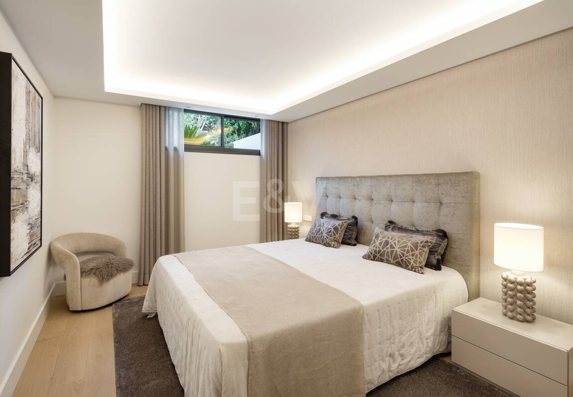 Utsökt Villa i Nueva Andalucía med andalusisk-scandinavian Charm