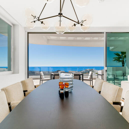 Palo Alto Apartment with Stunning Panoramic Seaviews and Spacious Terrace