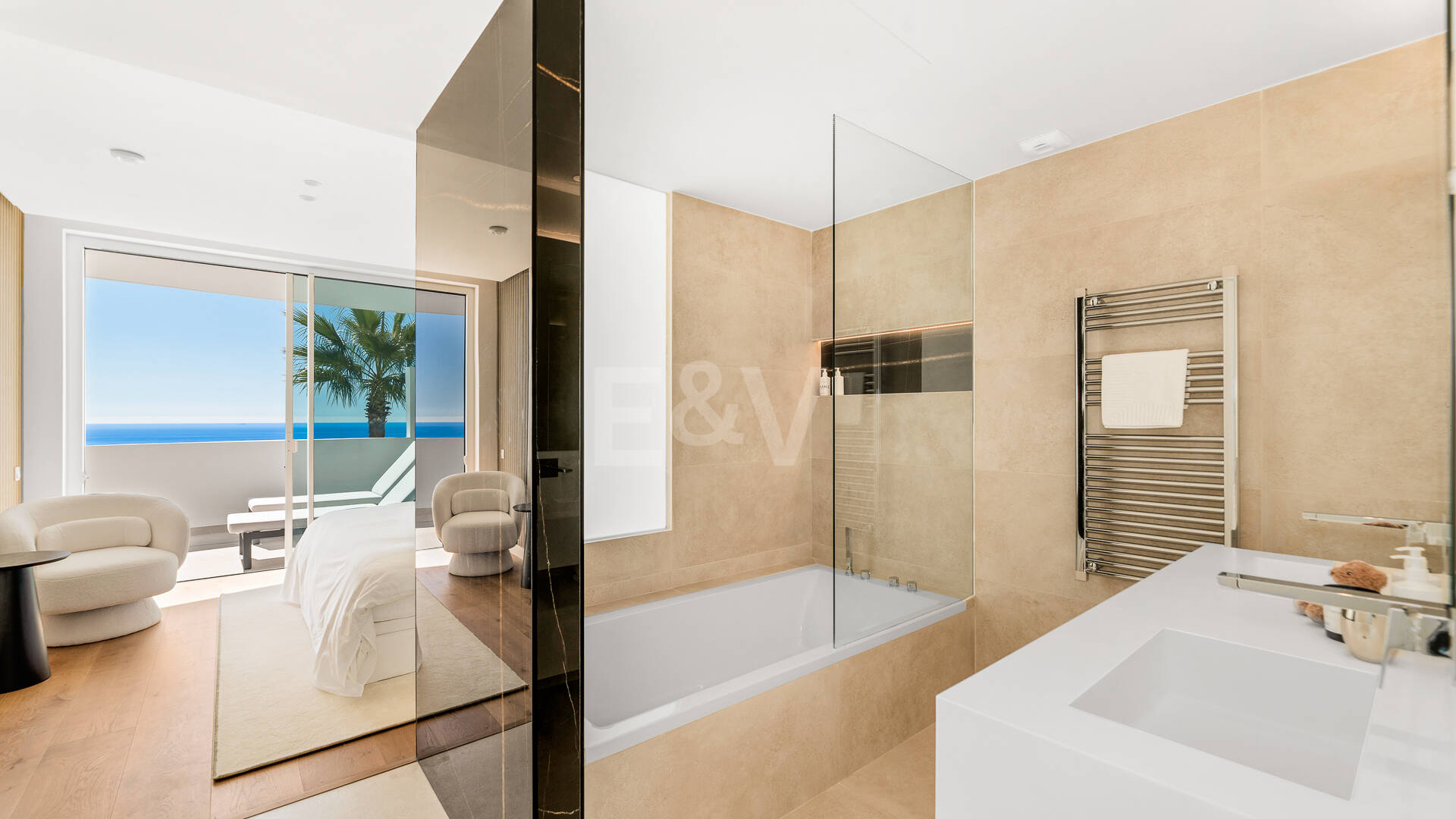 Apartamento en Palo Alto con impresionantes vistas al mar y amplia terraza