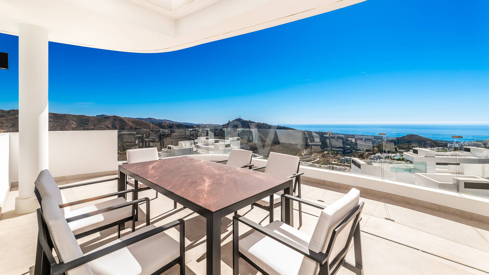 Apartament na sprzedaż w Palo Alto, Ojen