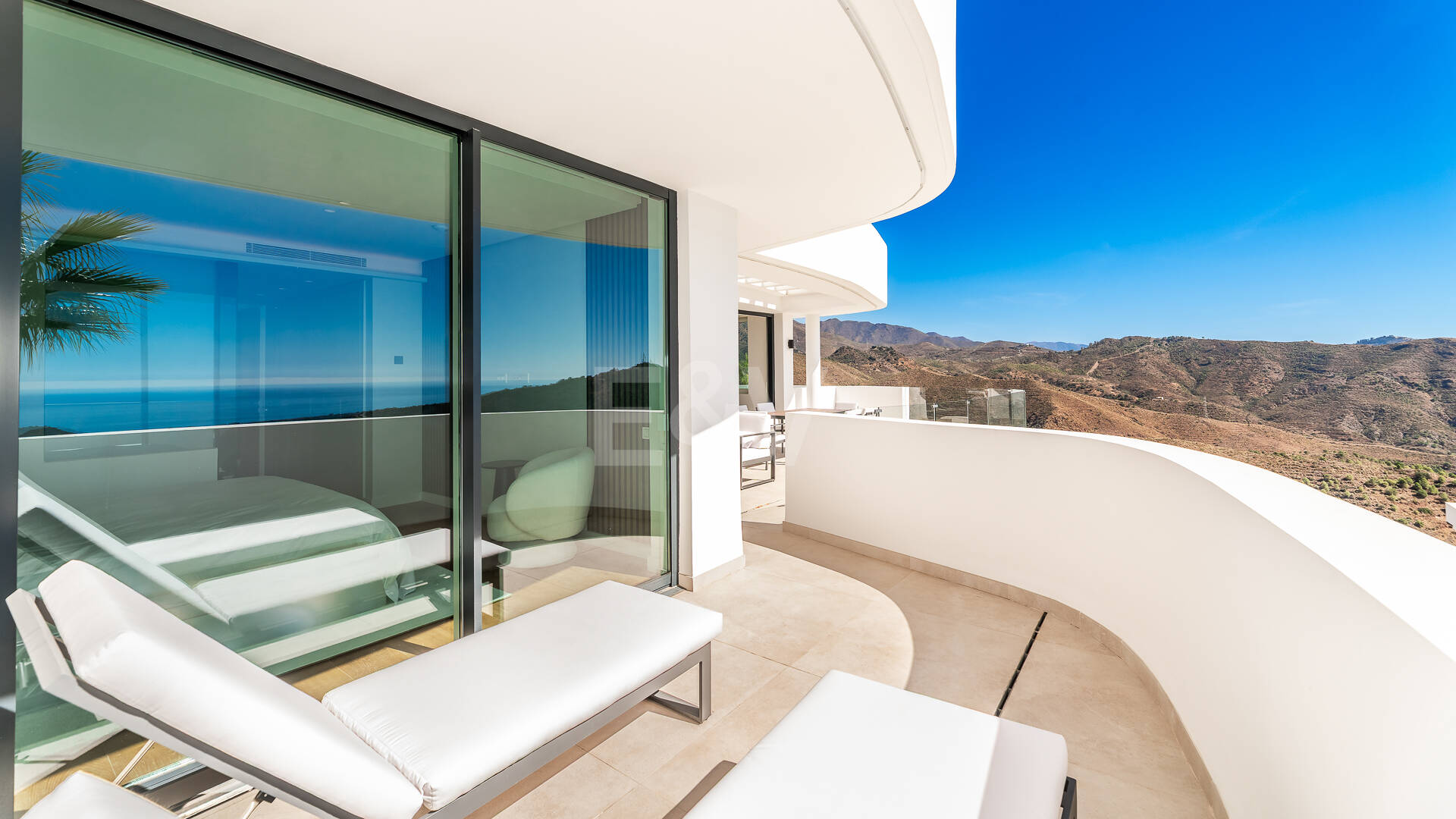 Apartament na sprzedaż w Palo Alto, Ojen