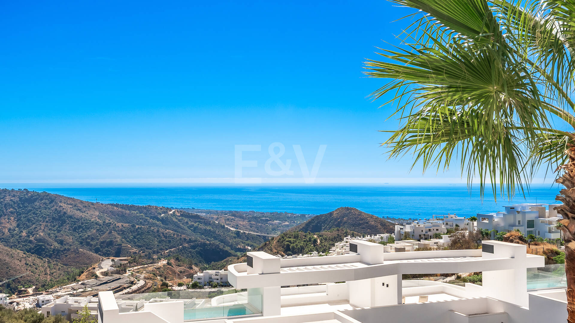 Apartamento en Palo Alto con impresionantes vistas al mar y amplia terraza