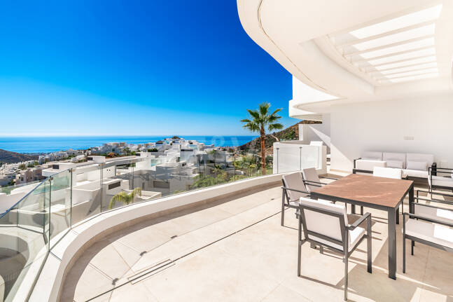 Apartament na sprzedaż w Palo Alto, Ojen