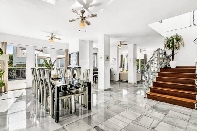 En Serene Marbella Villa för året runt liv