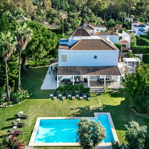 Villa en Las Brisas con alto potencial de alquiler