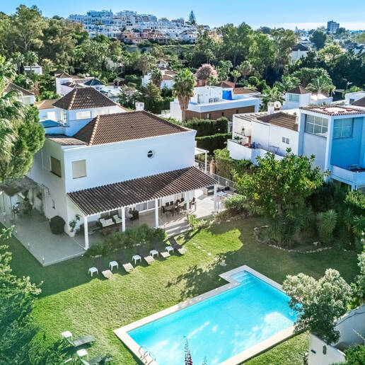 Villa en Las Brisas con alto potencial de alquiler