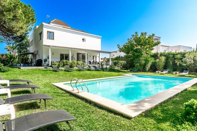 En Serene Marbella Villa för året runt liv