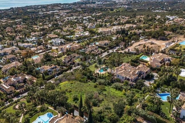 Unique Plot in Sierra Blanca – 4,021 sqm for a Luxury Villa