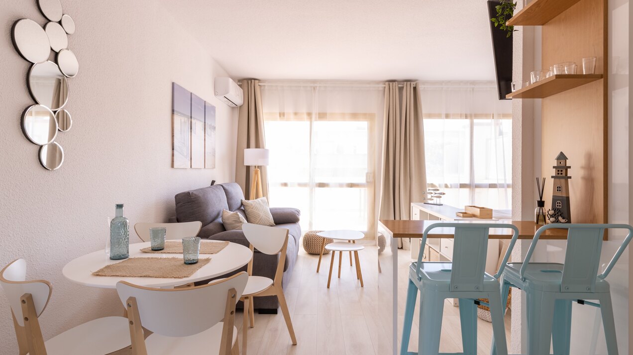 Oszałamiające Elviria Studio Apartament z dużym tarasem, kroki od plaży