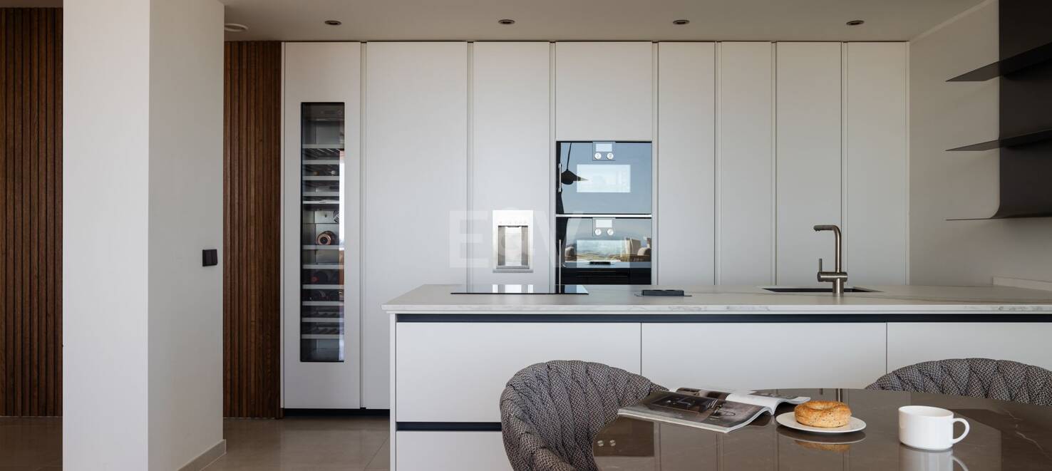 Beautiful apartment in Aloha within a luxurious development