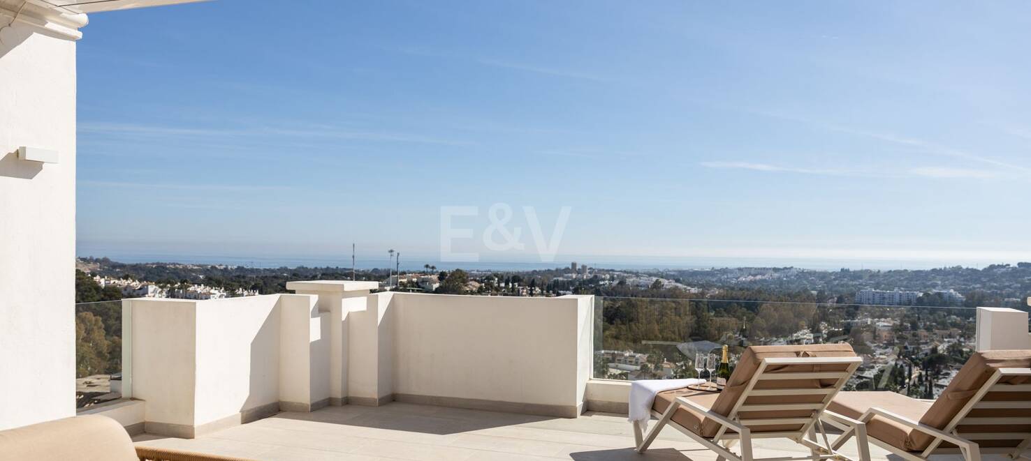 Beautiful apartment in Aloha within a luxurious development