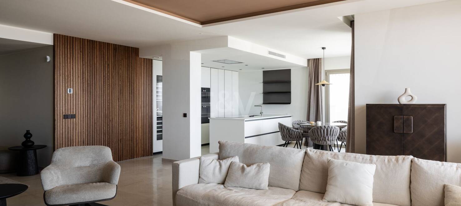 Beautiful apartment in Aloha within a luxurious development