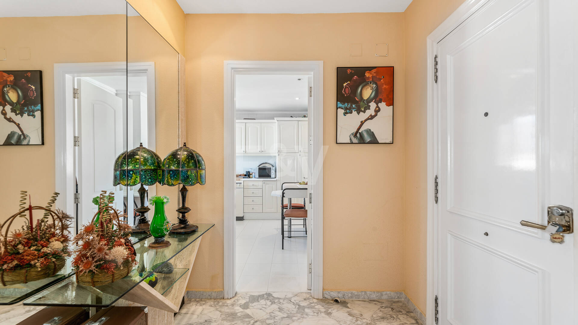 Penthouse i centrum av Puerto Banús med Mountain Views