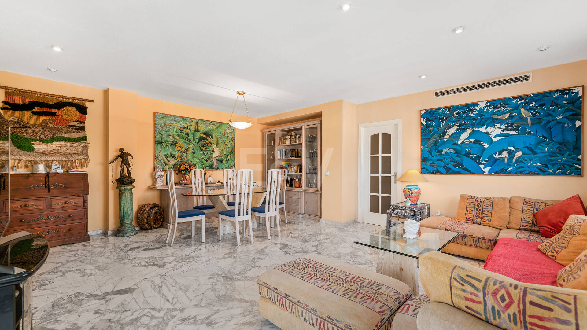 Penthouse i centrum av Puerto Banús med Mountain Views