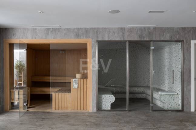 Penthouse duplex de luxe exclusif avec vue panoramique spectaculaire à Aloha.