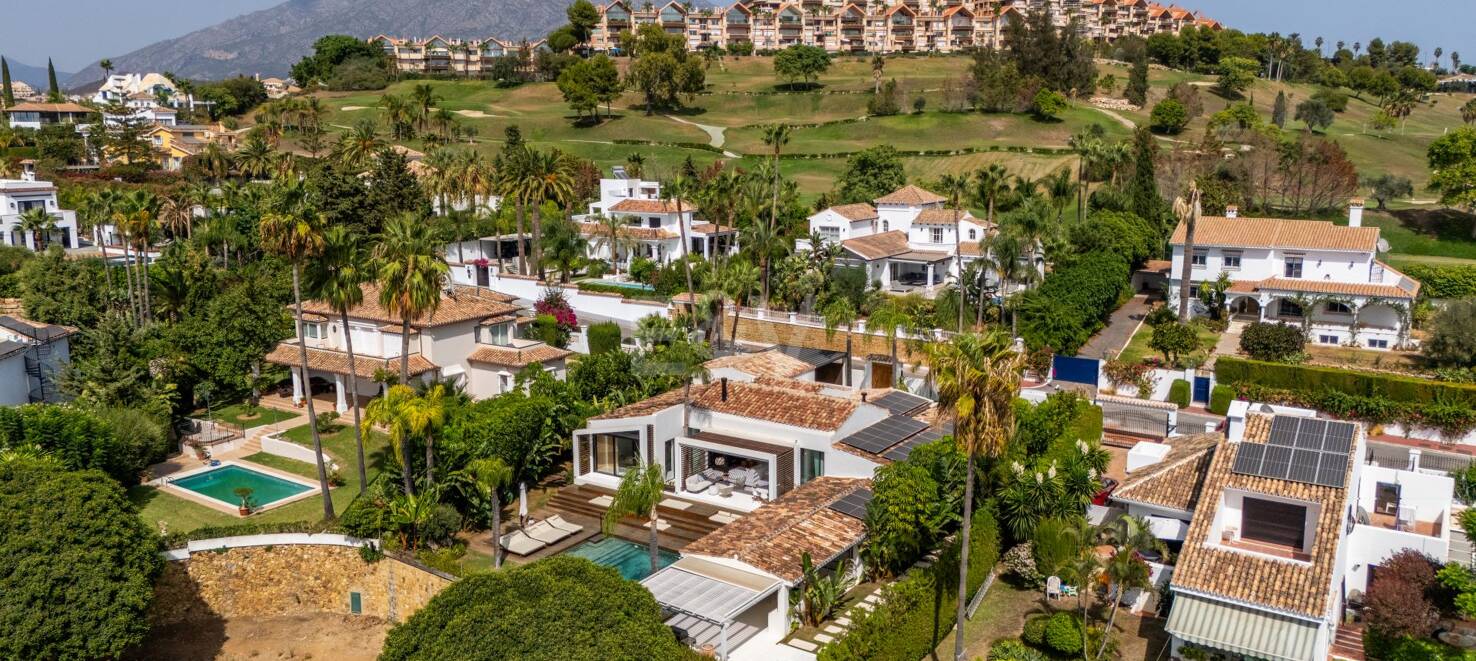 Luxury Villa in Los Naranjos GolfValley