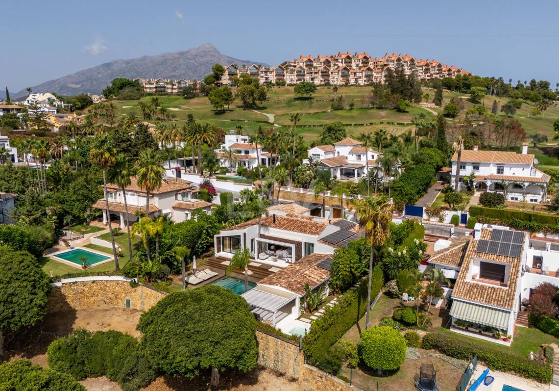 Villa de lujo en el exclusivo Los Naranjos Golf de Nueva Andalucía