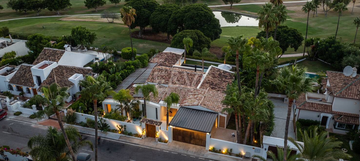 Luxury Villa in Los Naranjos GolfValley
