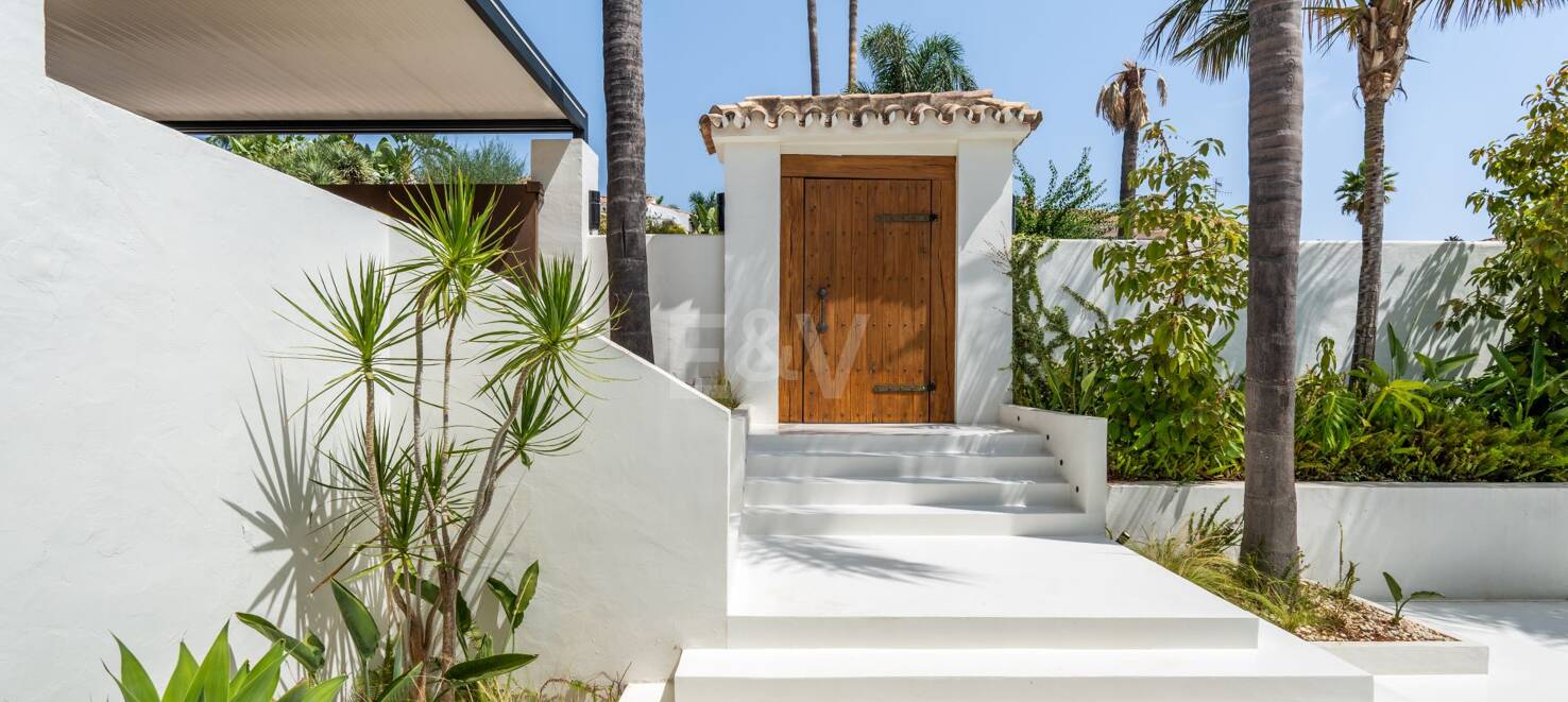 Luxury Villa in Los Naranjos GolfValley