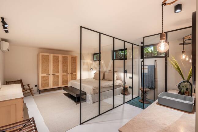 Luxusvilla im exklusiven Los Naranjos Golf Valley von Nueva Andalucía