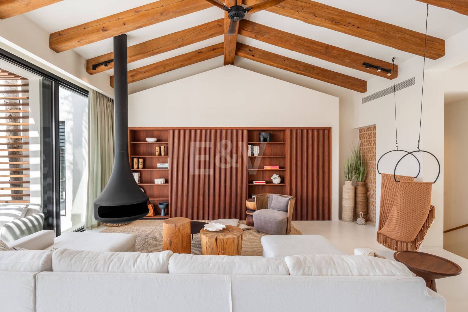 Luxusvilla im exklusiven Los Naranjos Golf Valley von Nueva Andalucía