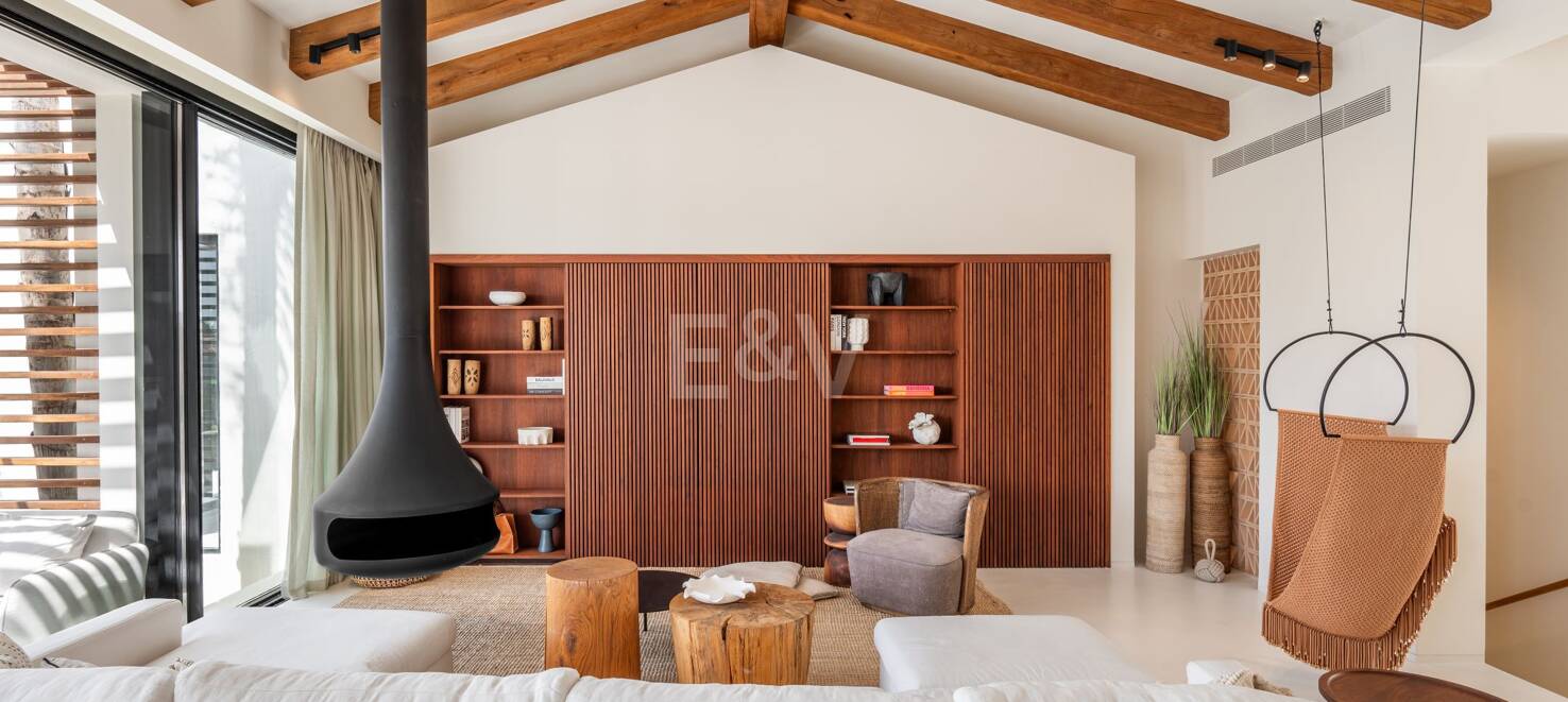 Luxury Villa in Los Naranjos GolfValley