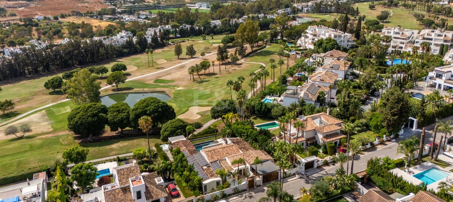 Luxury Villa in Los Naranjos GolfValley