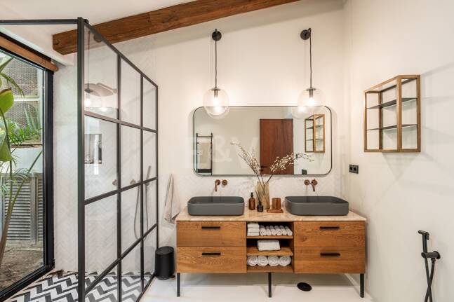 Luxusvilla im exklusiven Los Naranjos Golf Valley von Nueva Andalucía