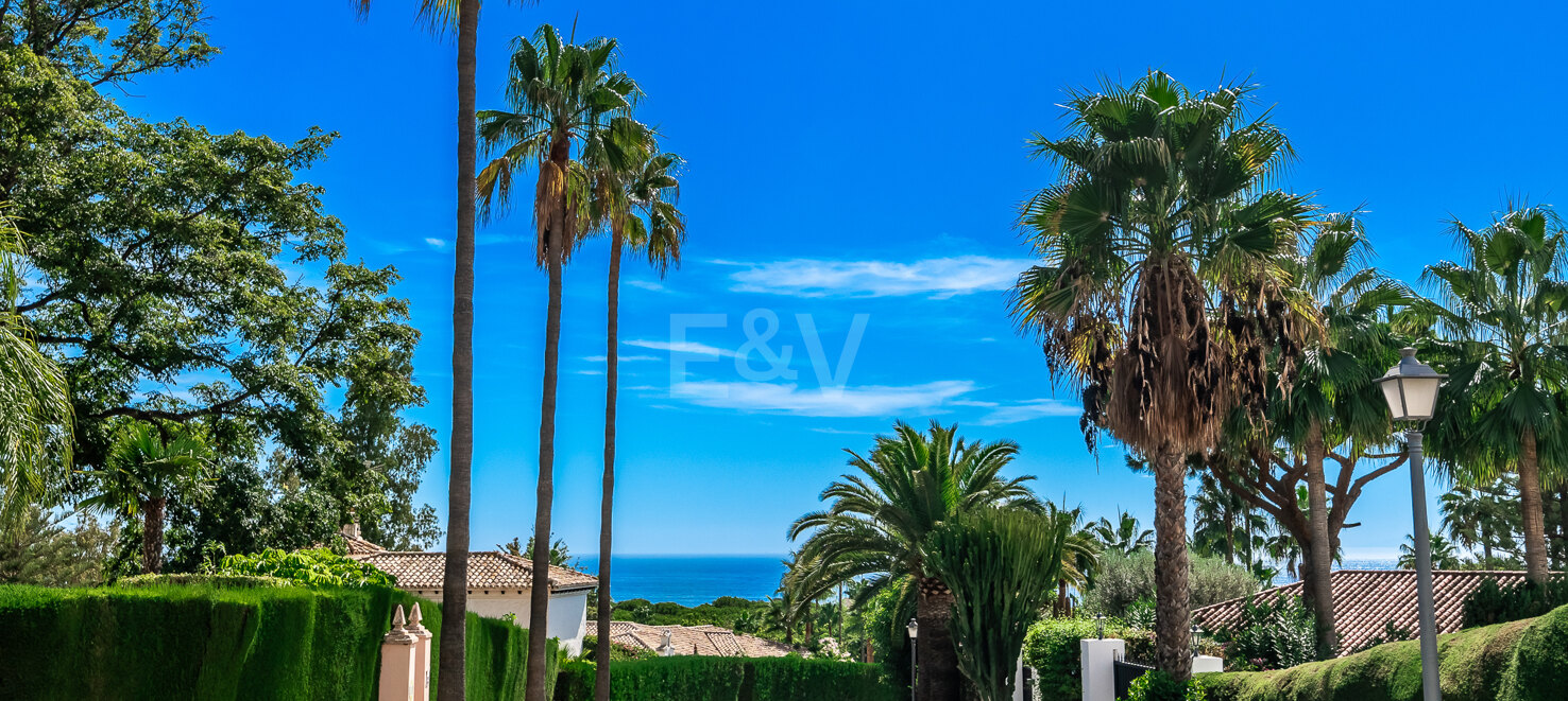 Rymlig familjevilla i Hacienda Las Chapas, Marbella