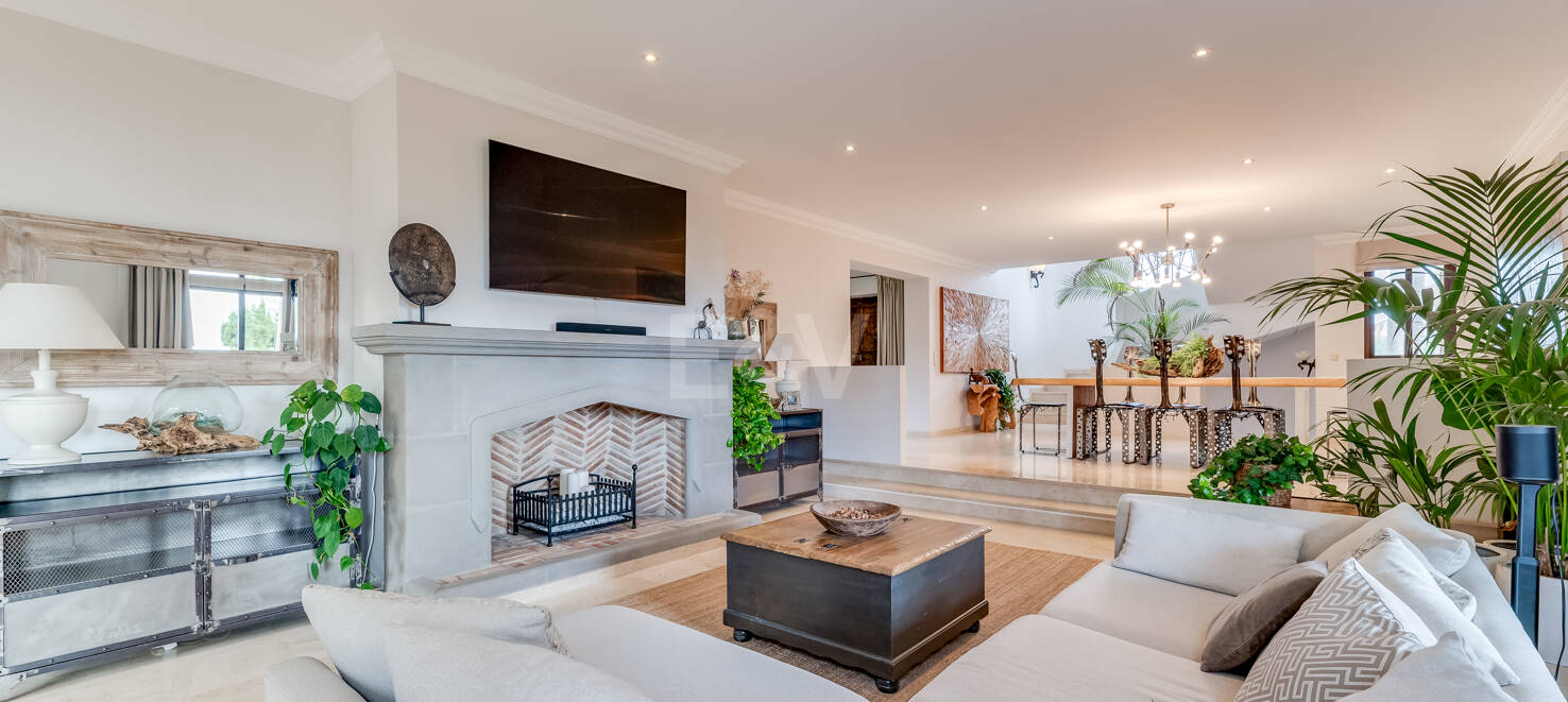 Spacious Family Villa in Hacienda Las Chapas, Marbella
