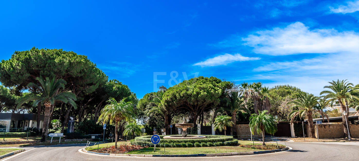 Spacious Family Villa in Hacienda Las Chapas, Marbella