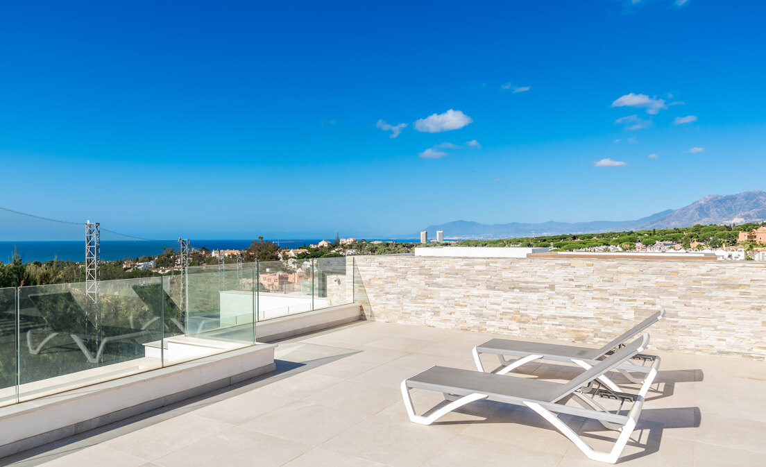 Stunning 3-bedroom Penthouse next to Cabopino Golf