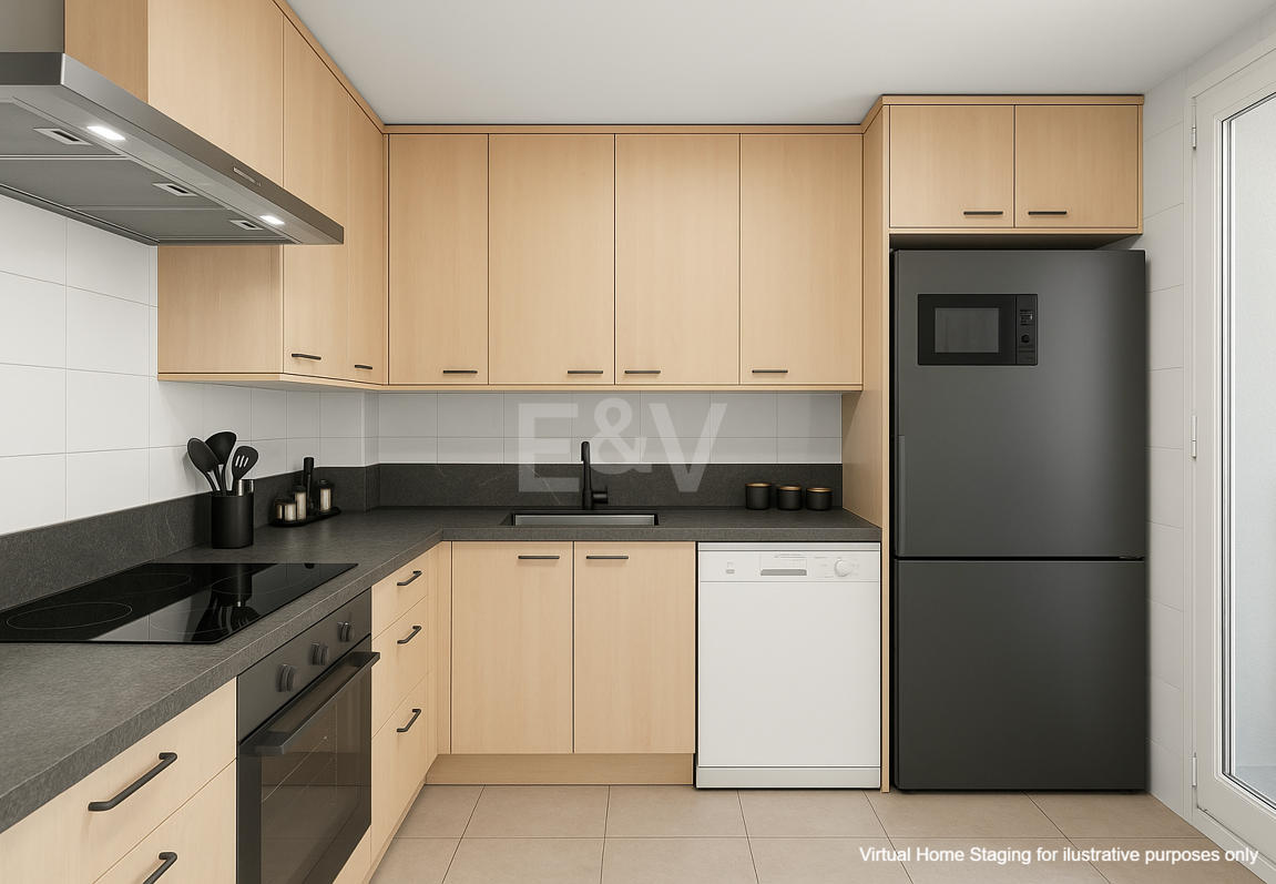 Spacieuse maison de ville près de la BEach avec piscine privée