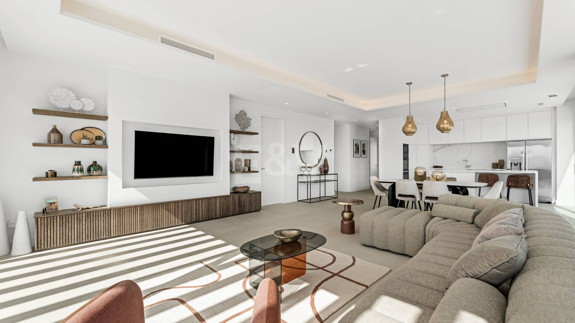 Duplex-Penthouse mit Rooftop-Plunge-Pool und Panoramablick auf das Meer