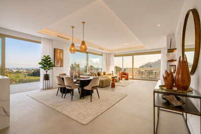 Duplex Penthouse w Benalus z Rooftop Plunge Pool i widoki na morze