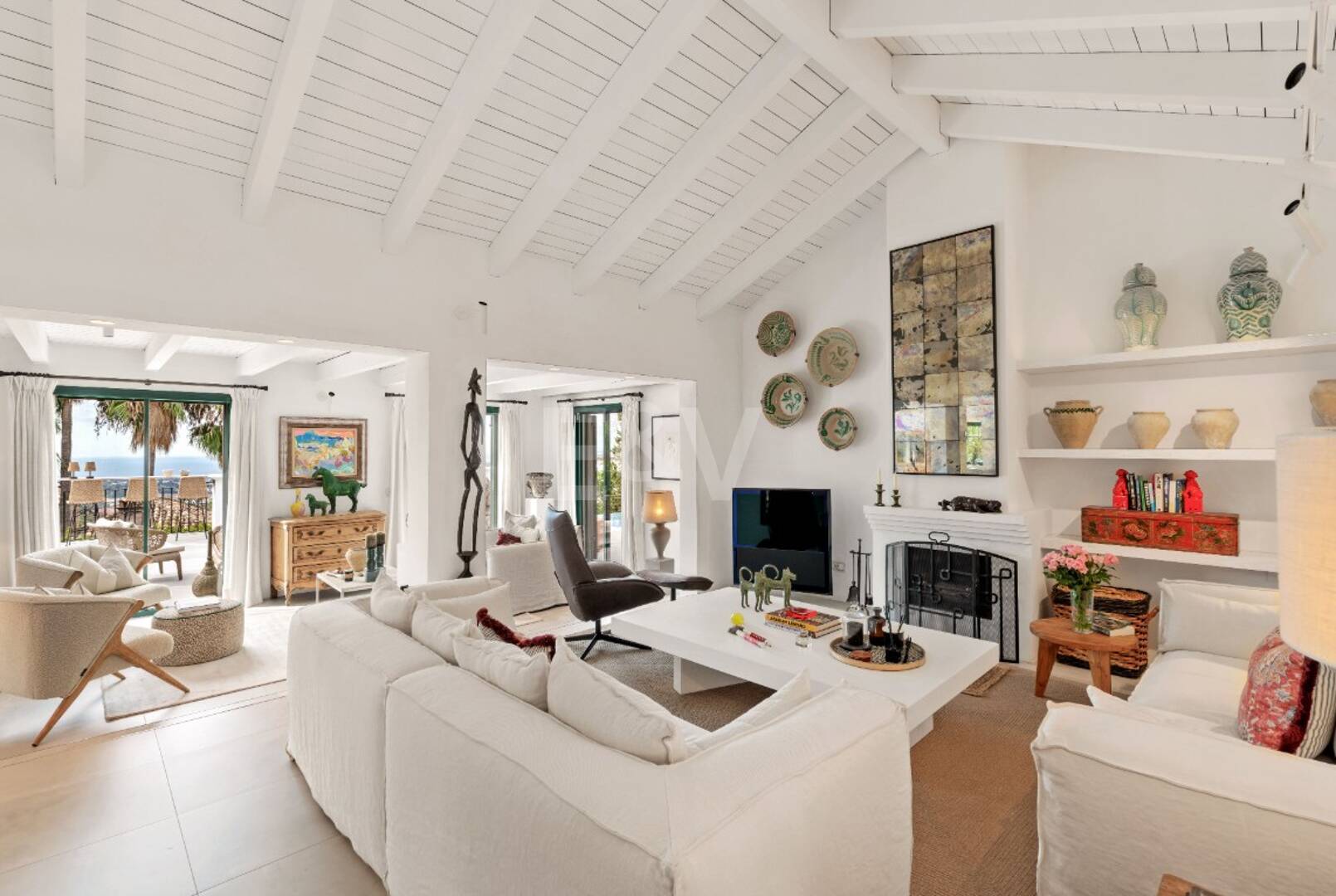 Elegancka willa z panoramicznymi widokami na morze w prestiżu El Madroñal, Benahavís