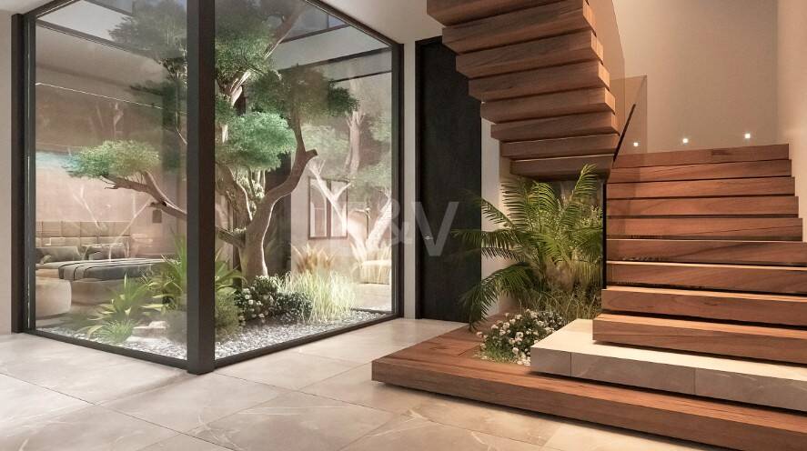 Modern gem within a green setting in El Madroñal