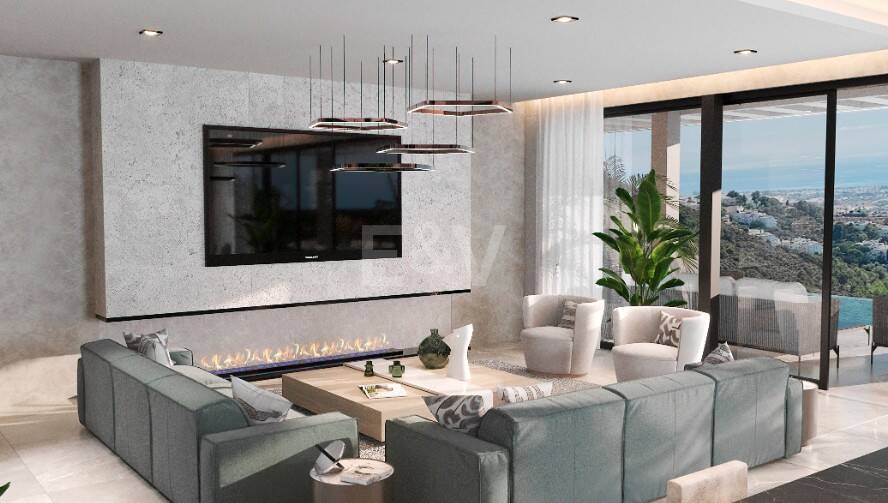 Modern gem within a green setting in El Madroñal